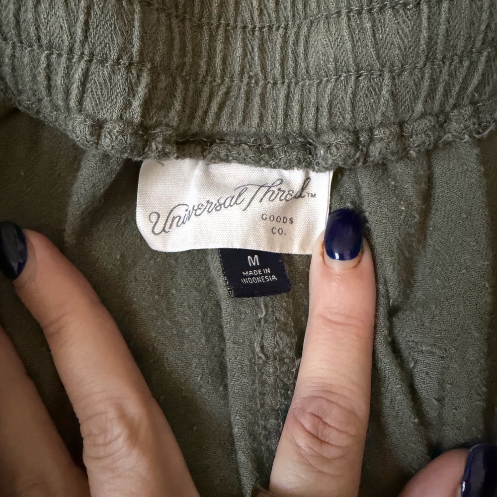 Universal Thread Linen Shorts - Picture 3 of 3